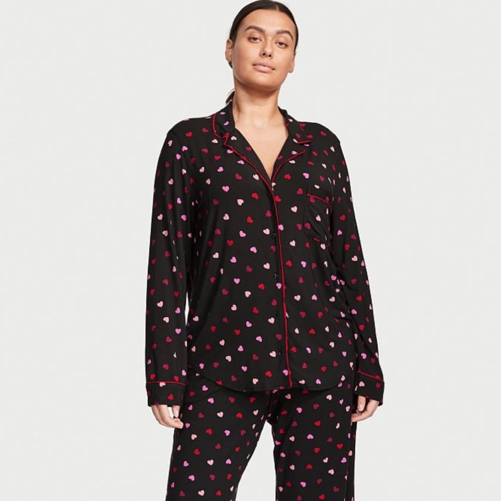 Victoria’s Secret Womens Pajamas, size L.